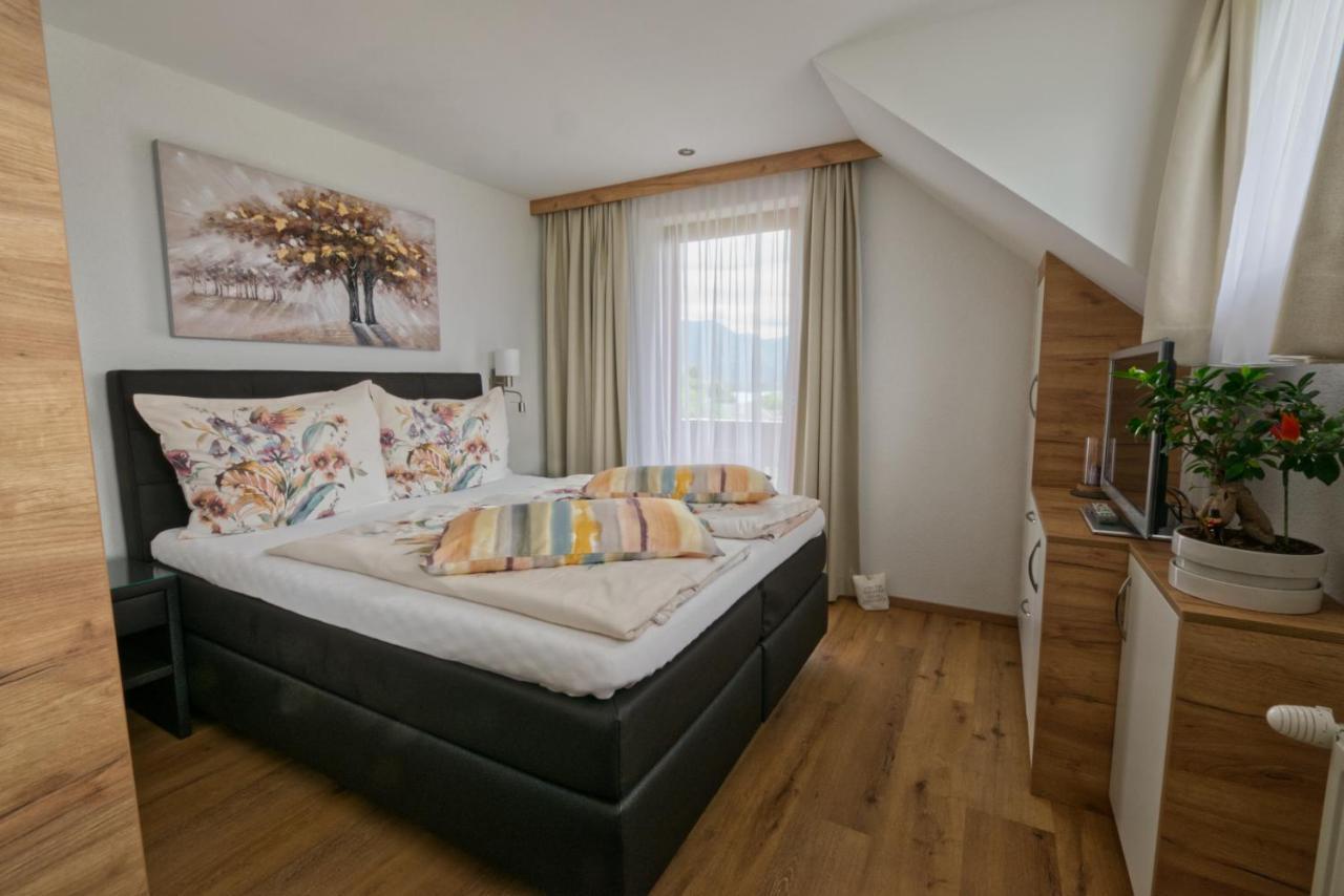 Ferienhaus Holzer Villach Exteriör bild